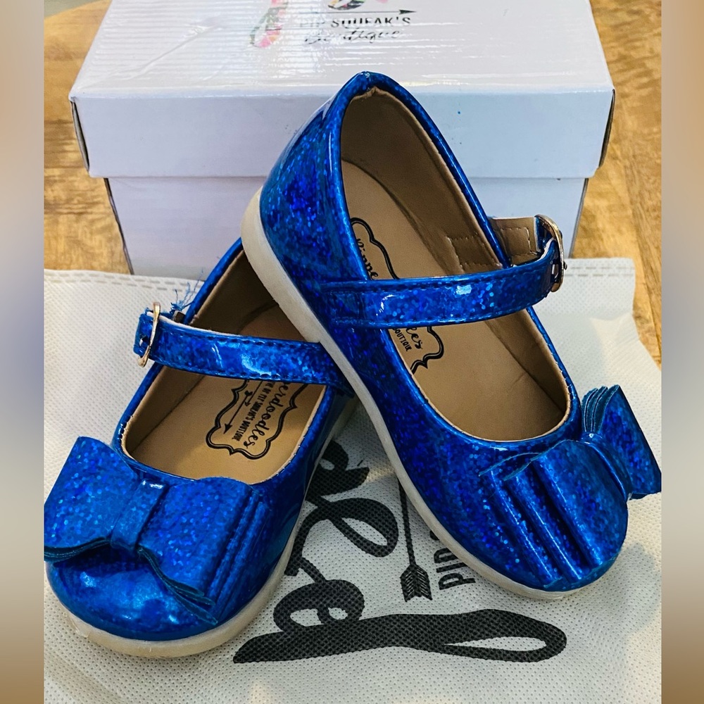 ❌SOLD❌Boutique Pipperdloodles toddler shoes size